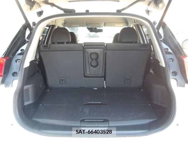 Nissan X-TRAIL 2017-09 6615877-23