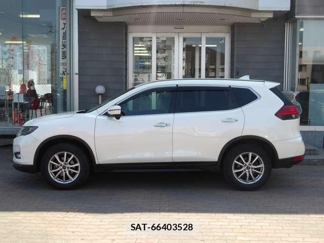 Nissan X-TRAIL 2017-09 6615877-27