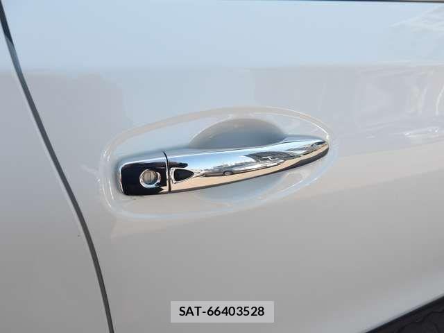 Nissan X-TRAIL 2017-09 6615877-3