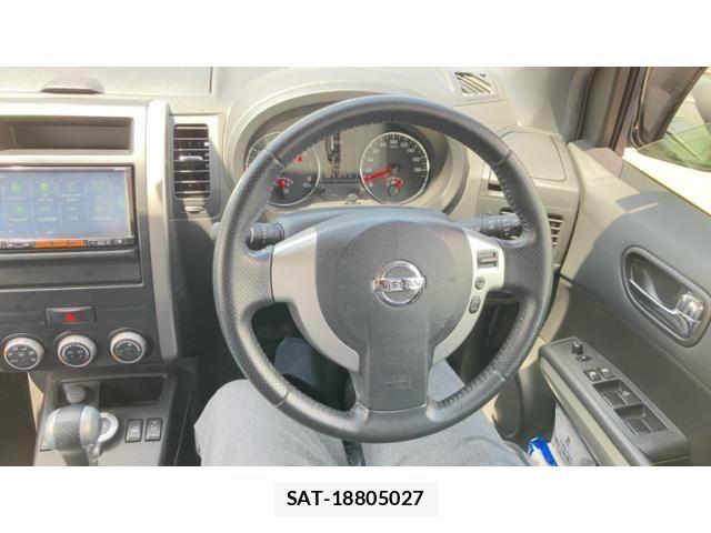 Nissan X-TRAIL 2013-09 6615869-9