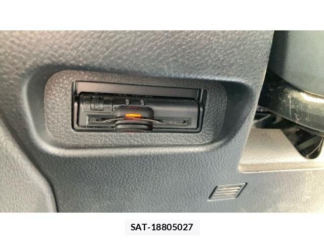 Nissan X-TRAIL 2013-09 6615869-11