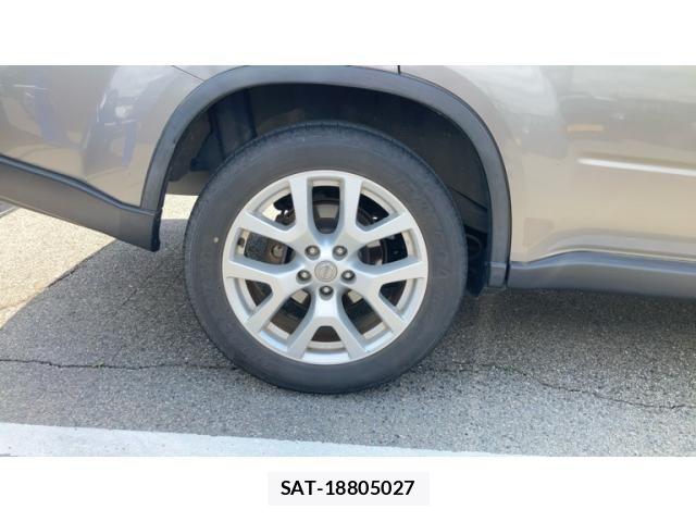 Nissan X-TRAIL 2013-09 6615869-12