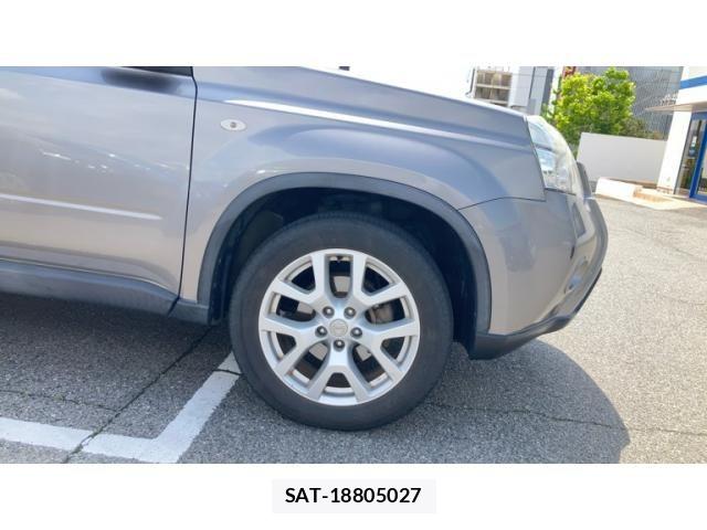 Nissan X-TRAIL 2013-09 6615869-13
