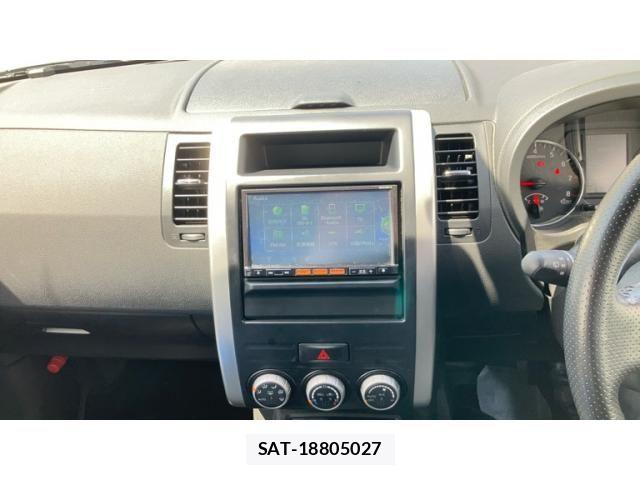 Nissan X-TRAIL 2013-09 6615869-5