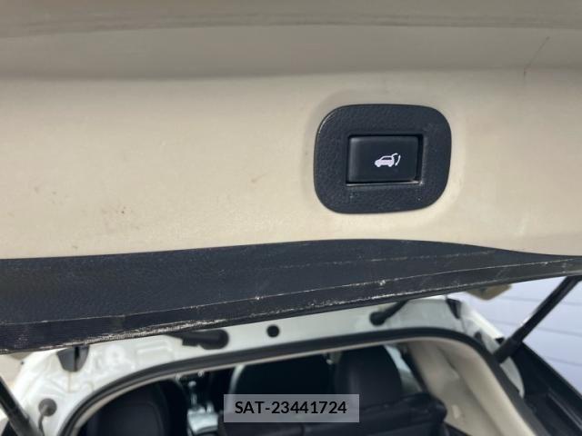Nissan X-TRAIL 2019-09 6642944-12