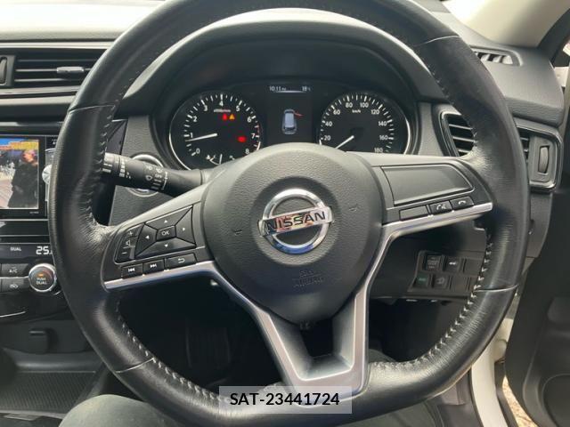 Nissan X-TRAIL 2019-09 6642944-24