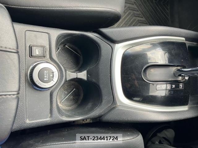 Nissan X-TRAIL 2019-09 6642944-29