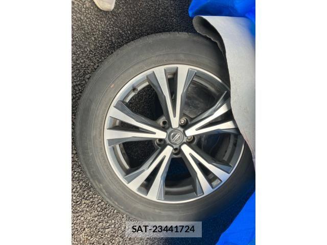 Nissan X-TRAIL 2019-09 6642944-8