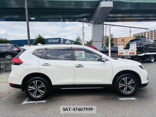 Nissan X-TRAIL 2018-02 6642936-15
