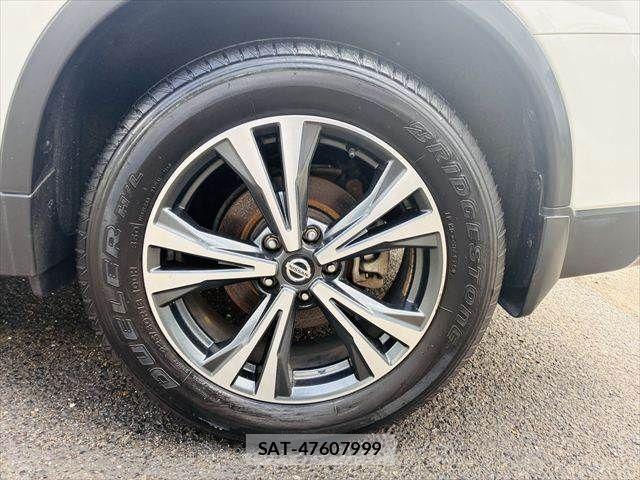 Nissan X-TRAIL 2018-02 6642936-25