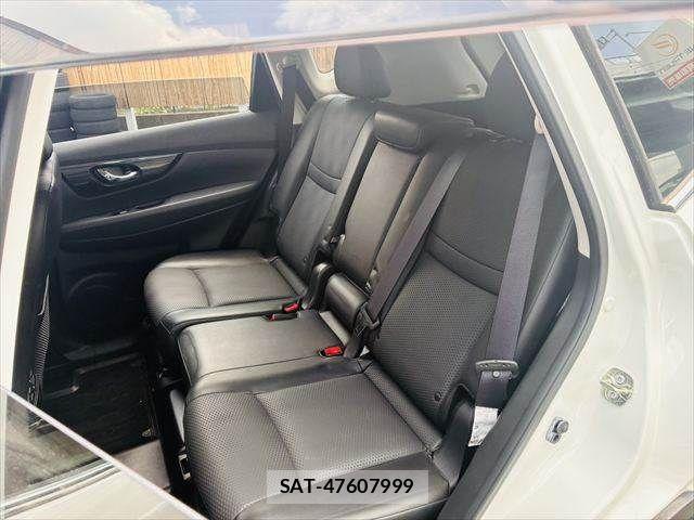Nissan X-TRAIL 2018-02 6642936-29