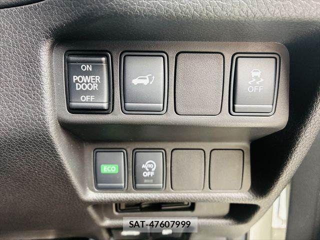 Nissan X-TRAIL 2018-02 6642936-6