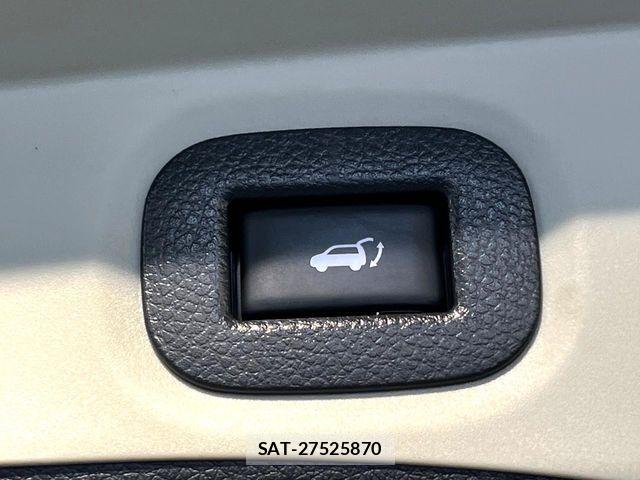 Nissan X-TRAIL 2016-09 6674257-5