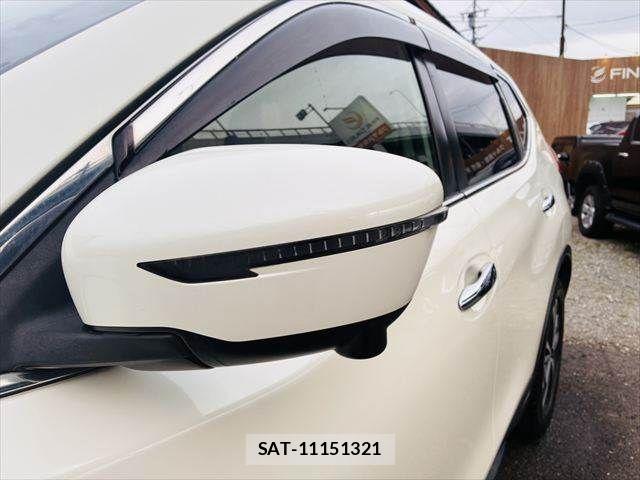 Nissan X-TRAIL 2018-04 6674253-25