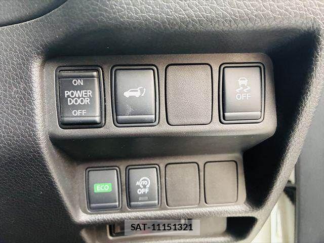 Nissan X-TRAIL 2018-04 6674253-6