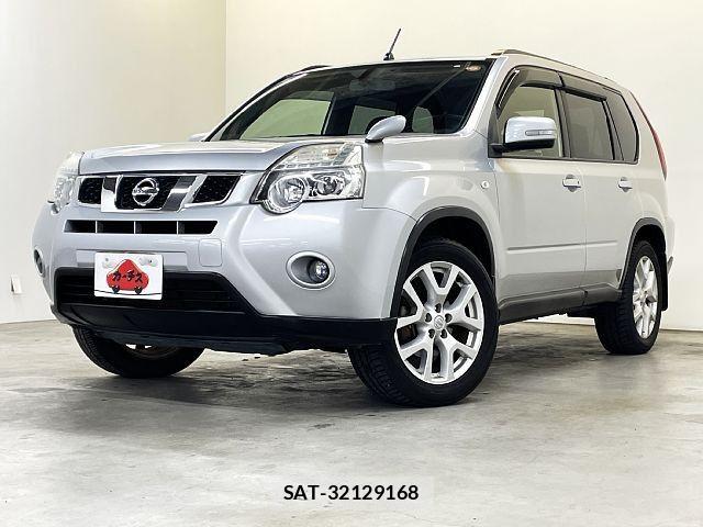 Nissan X-TRAIL 2013-09 6674260-0