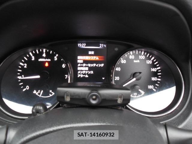 Nissan X-TRAIL 2018-09 6674258-18