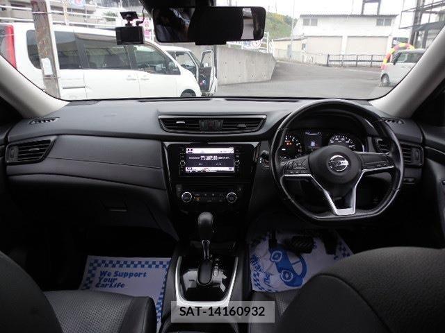 Nissan X-TRAIL 2018-09 6674258-5