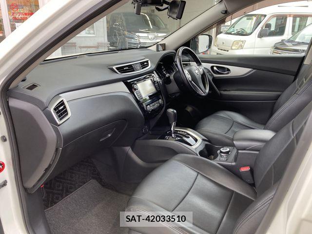 Nissan X-TRAIL 2015-08 6678880-9