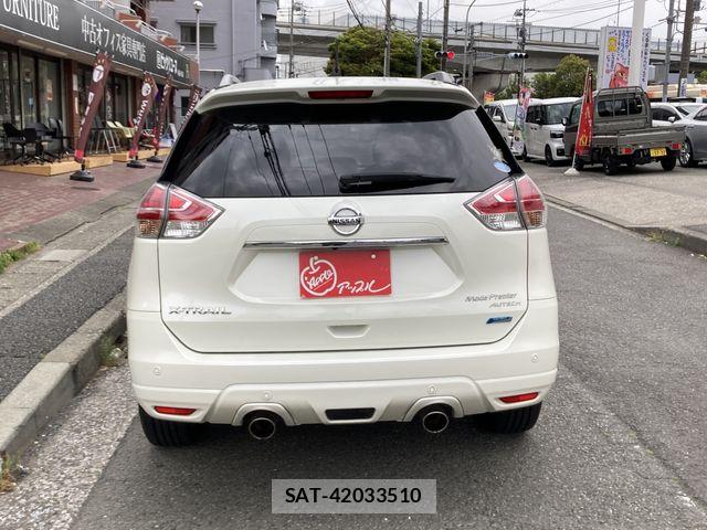 Nissan X-TRAIL 2015-08 6678880-2