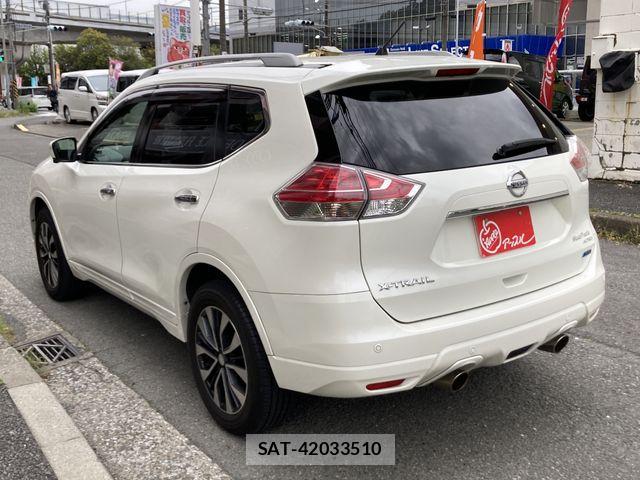 Nissan X-TRAIL 2015-08 6678880-5