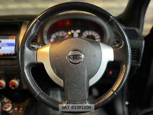 Nissan X-TRAIL 2011-10 6678890-13