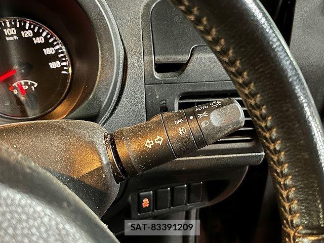 Nissan X-TRAIL 2011-10 6678890-24
