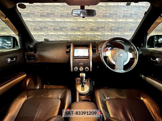 Nissan X-TRAIL 2011-10 6678890-25