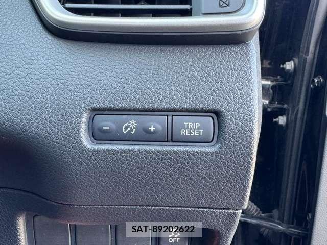 Nissan X-TRAIL 2014-01 6678883-23