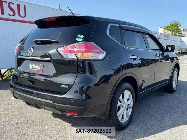 Nissan X-TRAIL 2014-01 6678883-5