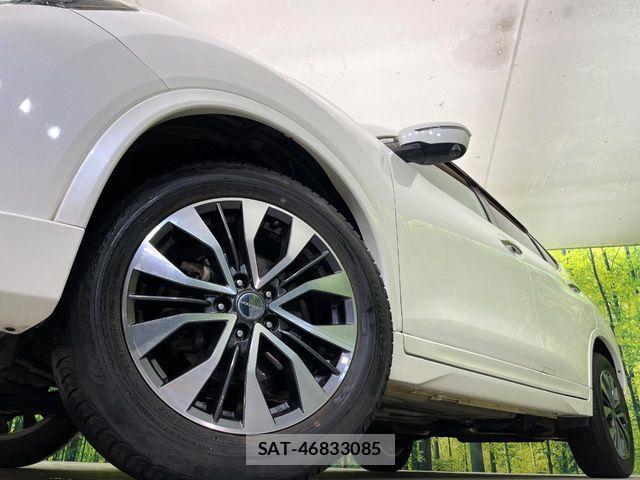 Nissan X-TRAIL 2015-12 6678884-12