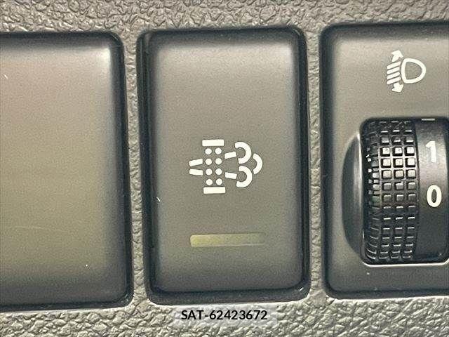 Nissan X-TRAIL 2009-07 6678885-9