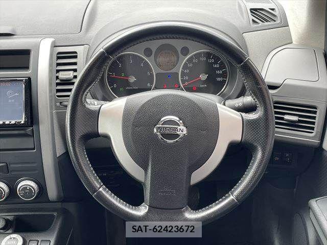 Nissan X-TRAIL 2009-07 6678885-15