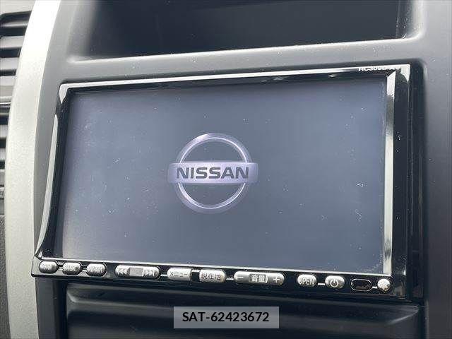 Nissan X-TRAIL 2009-07 6678885-4