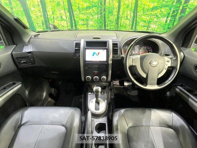 Nissan X-TRAIL 2013-06 6678887-1