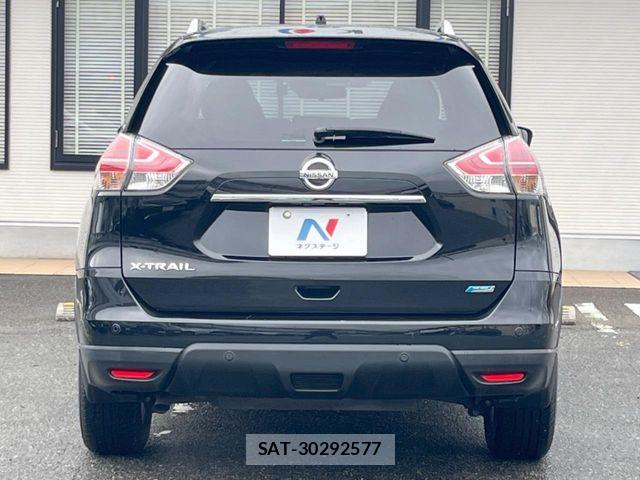 Nissan X-TRAIL 2016-07 6678886-15