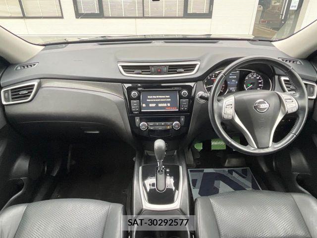 Nissan X-TRAIL 2016-07 6678886-1