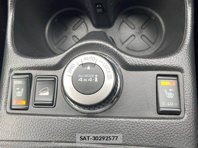 Nissan X-TRAIL 2016-07 6678886-5