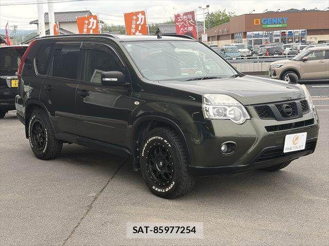 Nissan X-TRAIL 2012-01 6682980-16