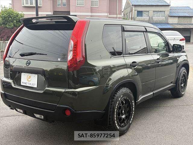 Nissan X-TRAIL 2012-01 6682980-18