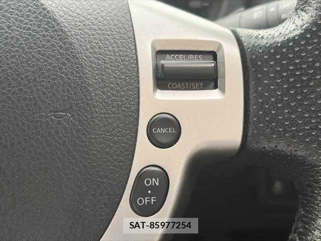Nissan X-TRAIL 2012-01 6682980-7