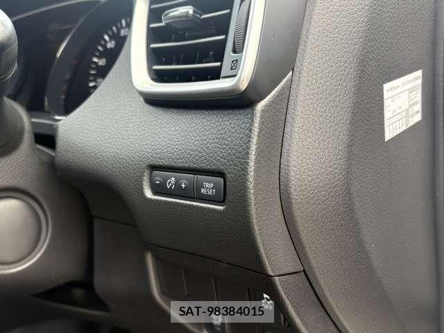Nissan X-TRAIL 2016-03 6684087-8