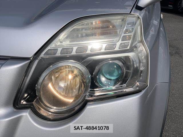 Nissan X-TRAIL 2011-02 6684089-10