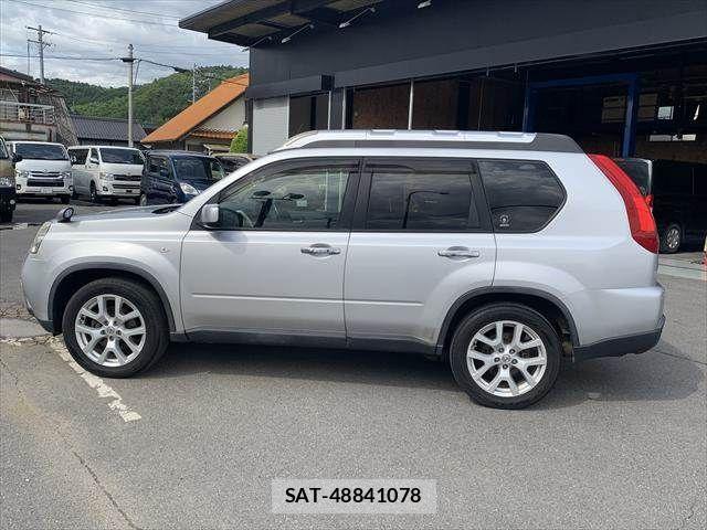 Nissan X-TRAIL 2011-02 6684089-19