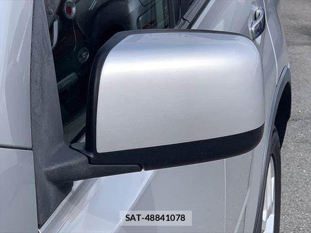 Nissan X-TRAIL 2011-02 6684089-24