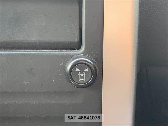 Nissan X-TRAIL 2011-02 6684089-4