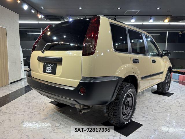 Nissan X-TRAIL 2007-01 6717826-2