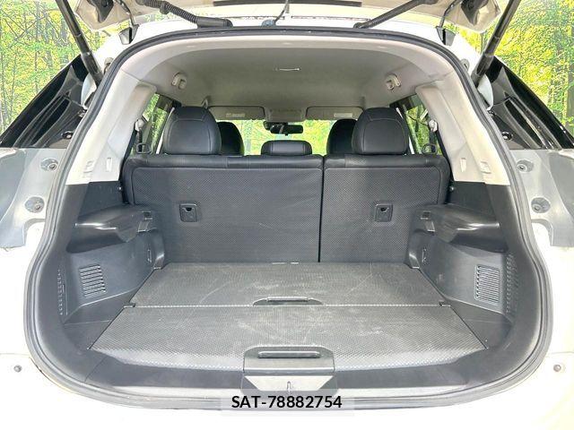 Nissan X-TRAIL 2017-06 6717830-9