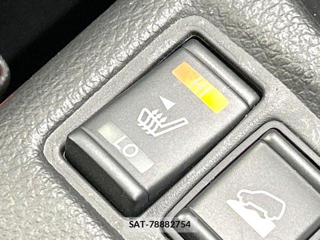 Nissan X-TRAIL 2017-06 6717830-6
