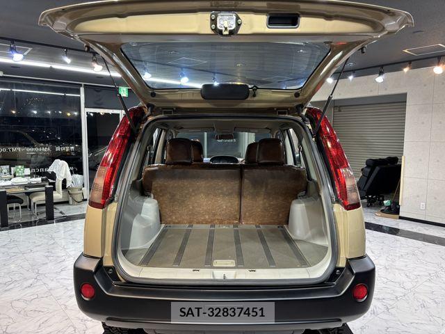 Nissan X-TRAIL 2006-11 6717829-13